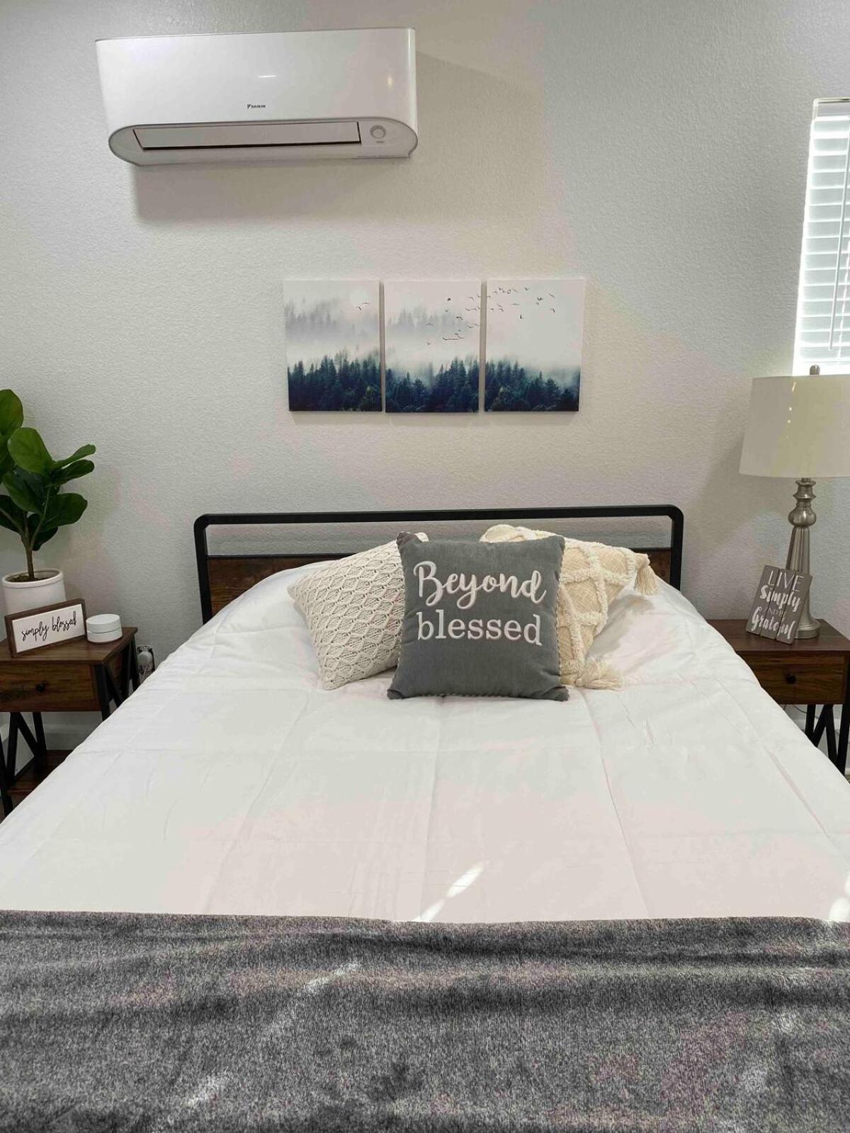 Loomis Country Charmer Single Story Cottage Pet Friendly מראה חיצוני תמונה
